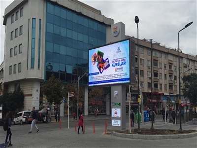 Zeytinburnu Belediyesi Dış Mekan Led Ekran Uygulaması